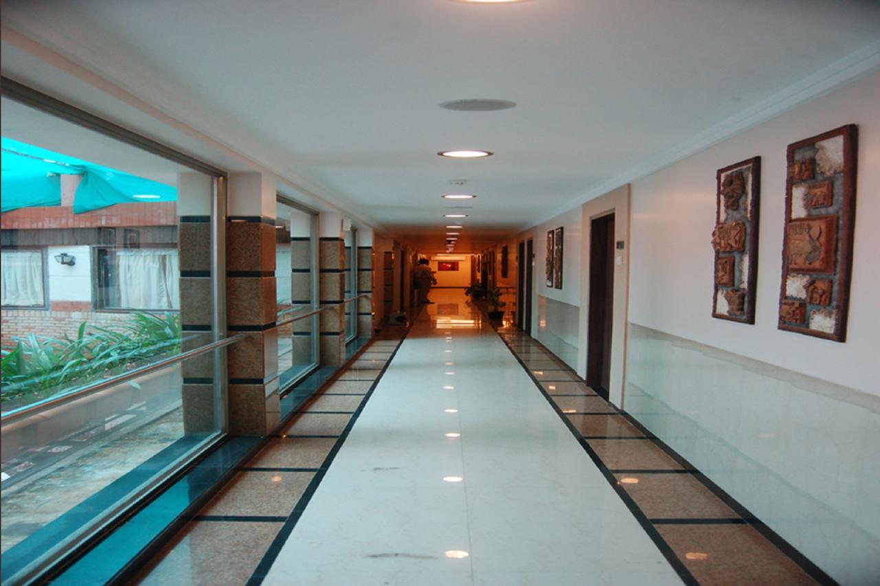Haredia Hotel Mumbai  Buitenkant foto