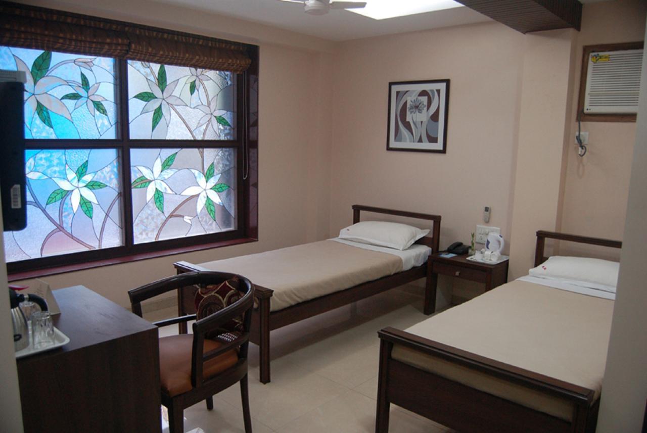 Haredia Hotel Mumbai  Buitenkant foto