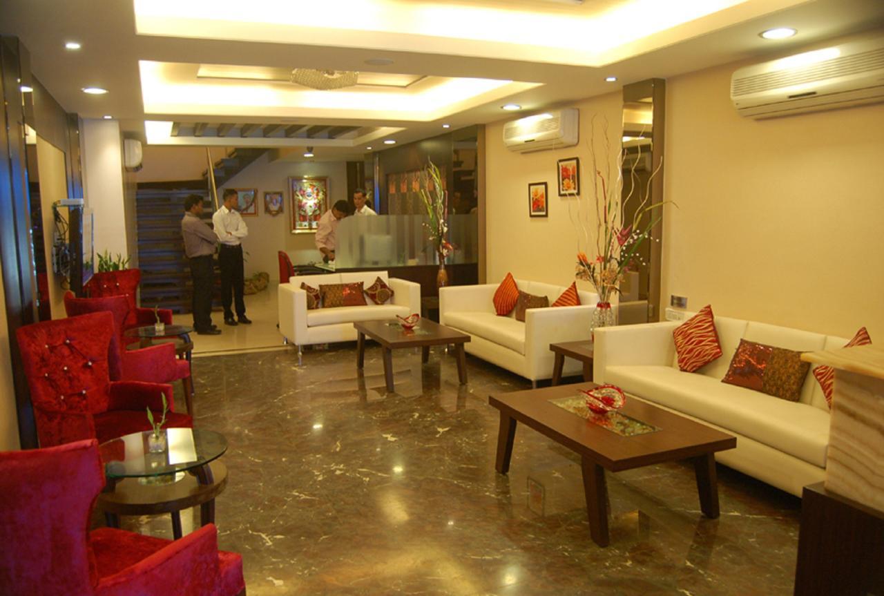 Haredia Hotel Mumbai  Buitenkant foto